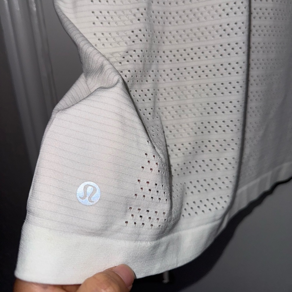 Lululemon short sleeve shirt Breeze By SS size 8 - Picture 9 of 11